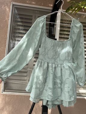 Harper&Ivy Square Neck Long Sleeve Romper - Green Mint